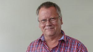 Finn Basnov er død